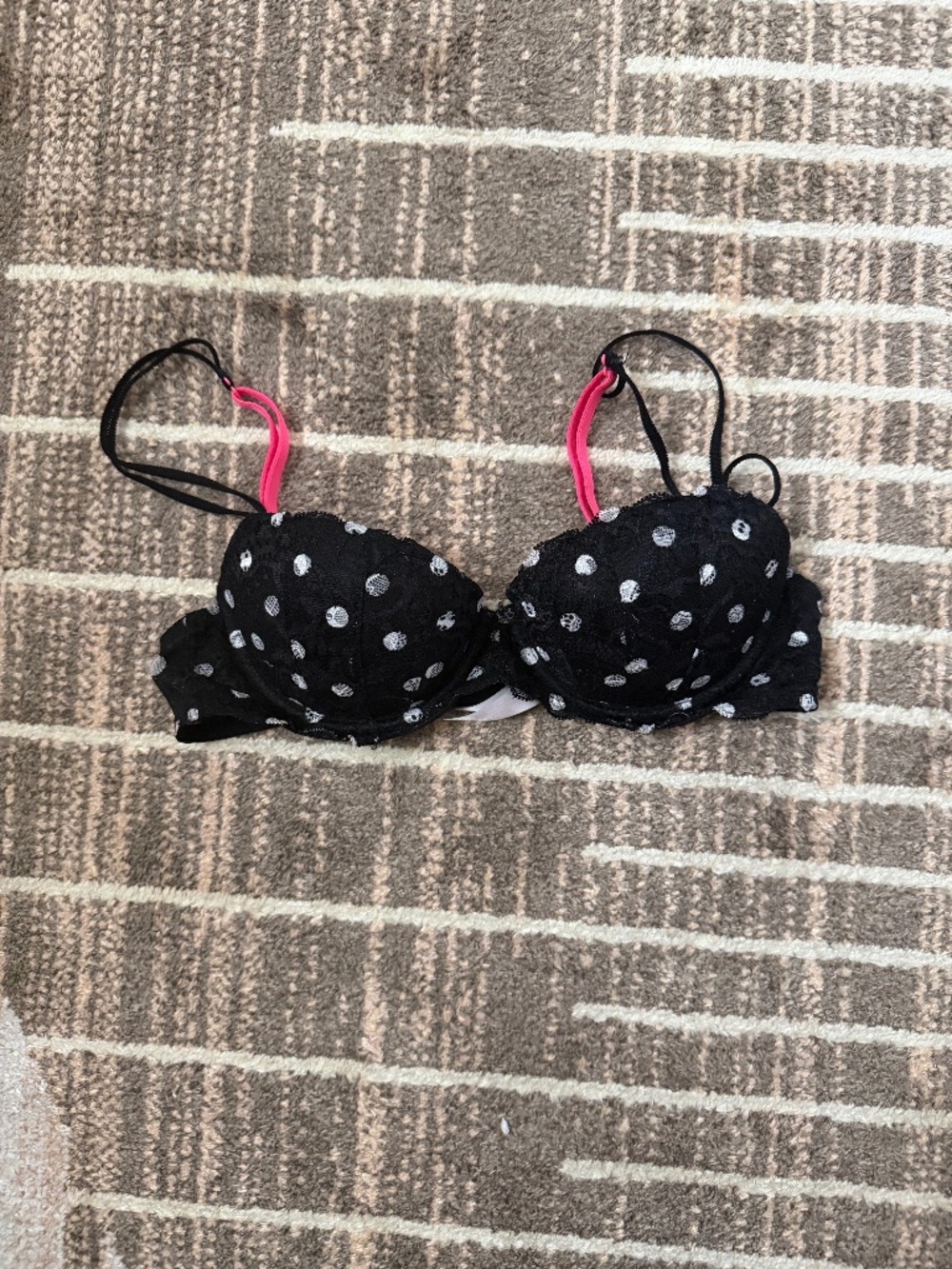 PINK Victoria Secret polka dot bra 32B